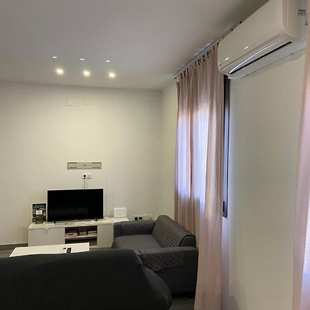 Pelicano Urban Apartment เซบีญา ภายนอก รูปภาพ