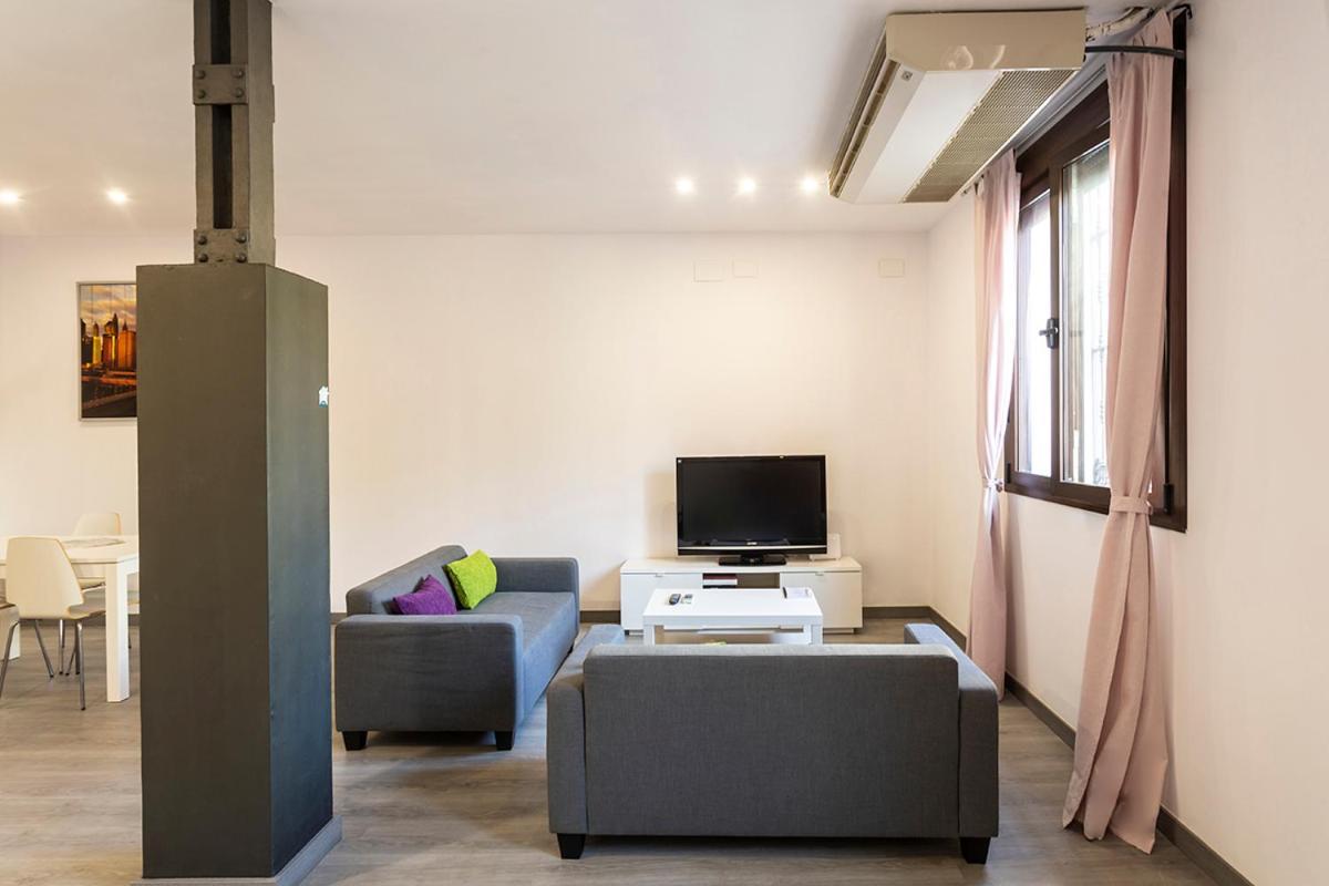 Pelicano Urban Apartment เซบีญา ภายนอก รูปภาพ