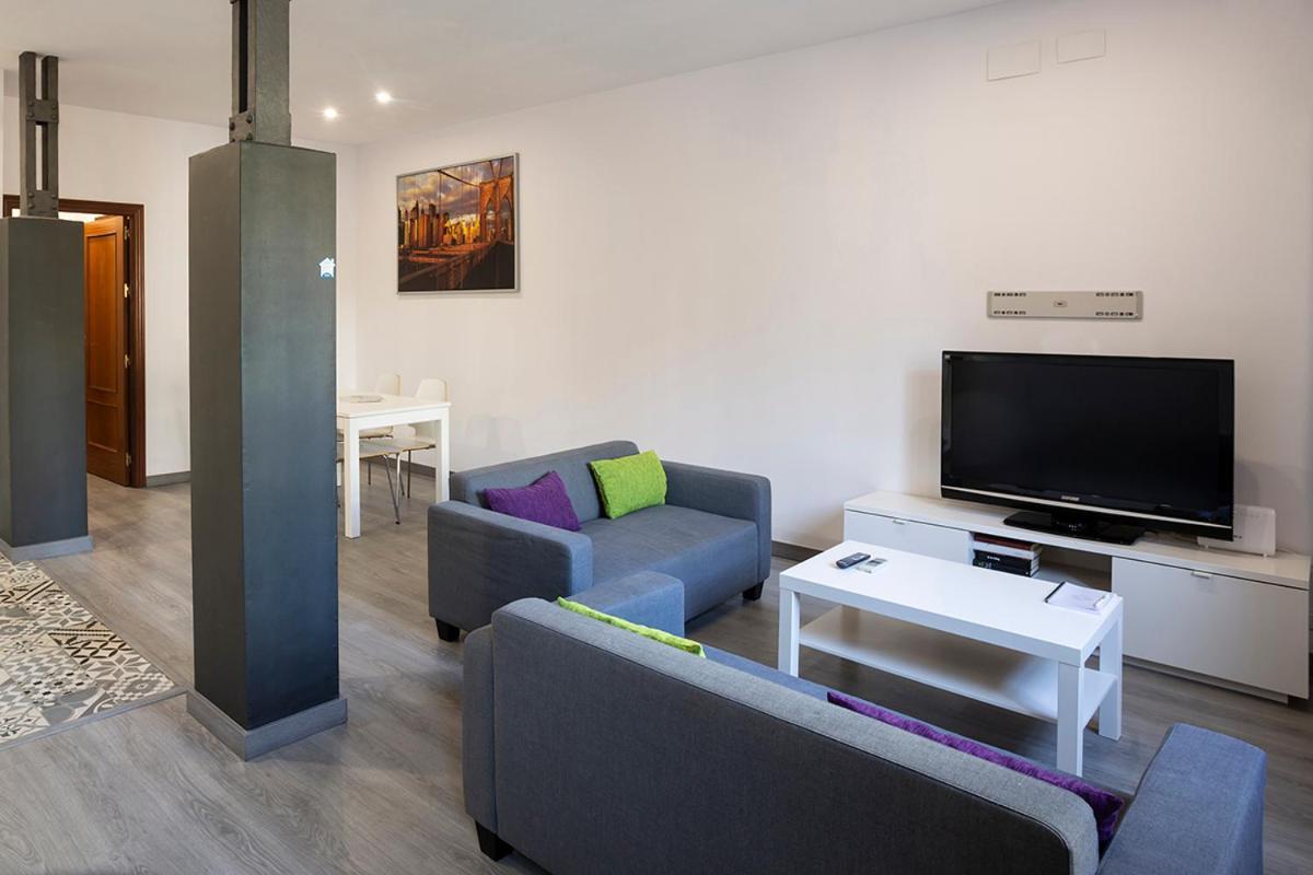Pelicano Urban Apartment เซบีญา ภายนอก รูปภาพ