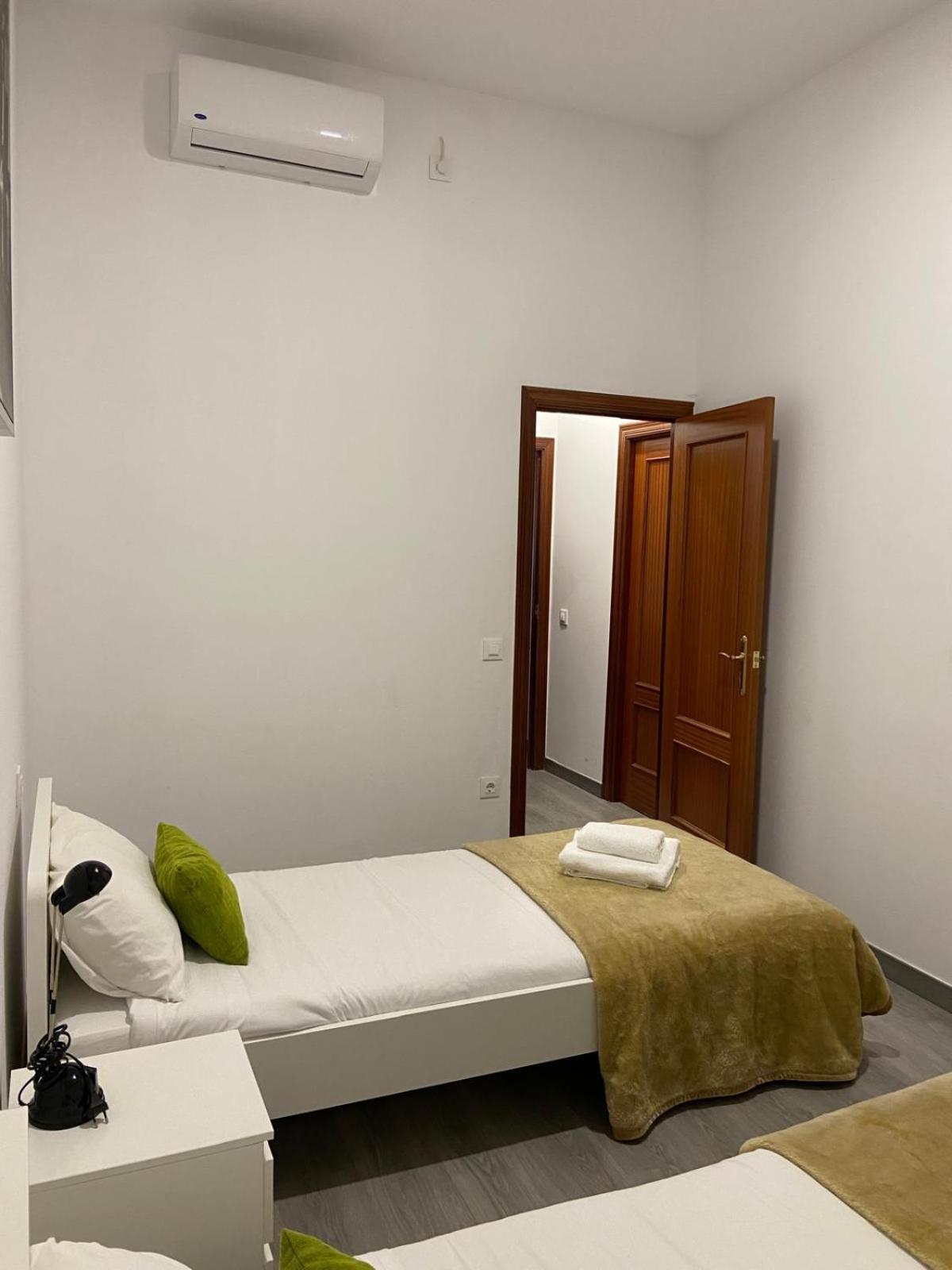 Pelicano Urban Apartment เซบีญา ภายนอก รูปภาพ