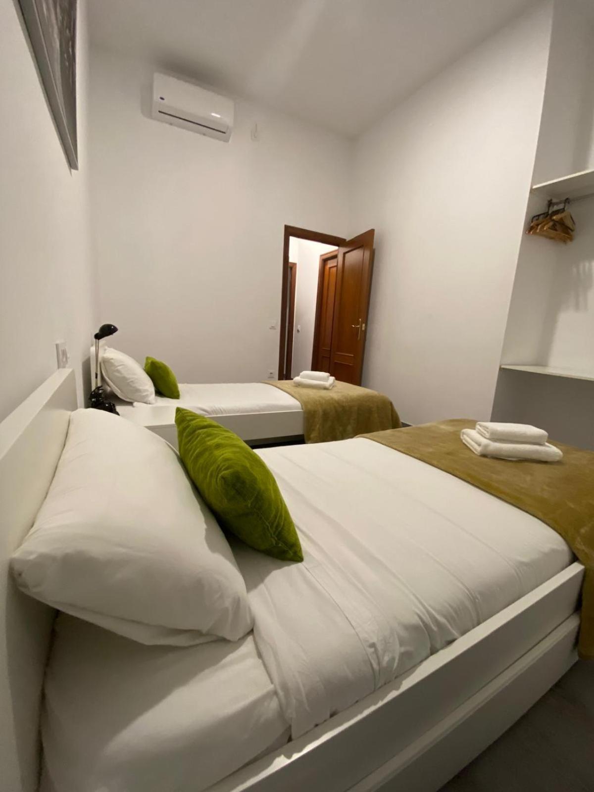 Pelicano Urban Apartment เซบีญา ภายนอก รูปภาพ